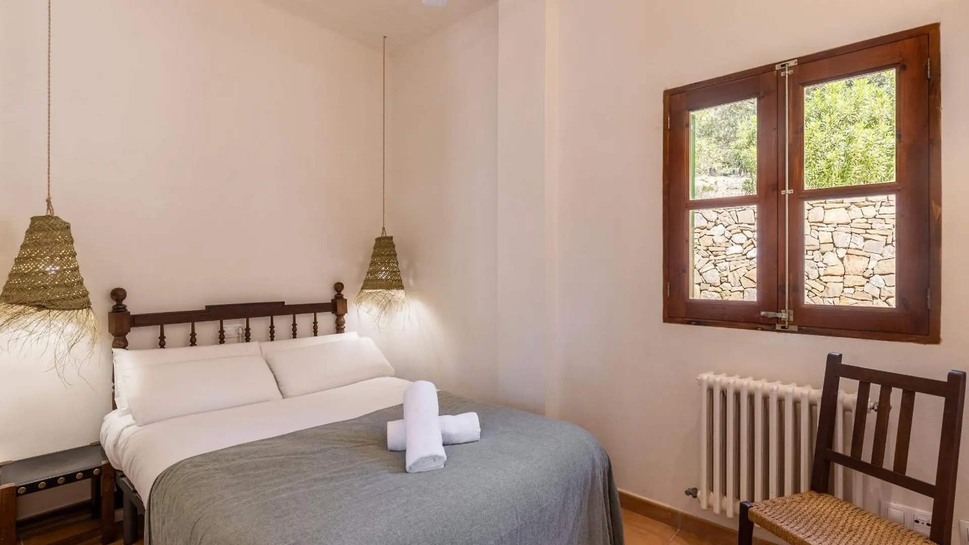 Villa Son Llarg, Estallencs Estellencs  Estellencs (Estellenchs)