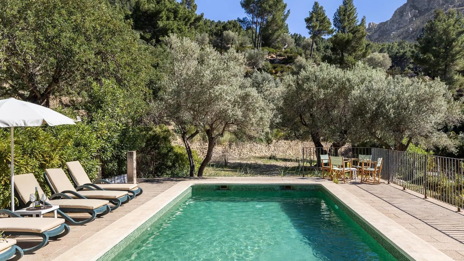 Villa Son Llarg, Estallencs Estellencs
