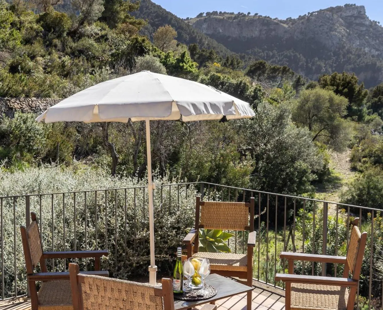 Villa Son Llarg, Estallencs Estellencs